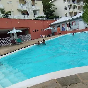 Location Saisonniere Vue A Tartane Appartement